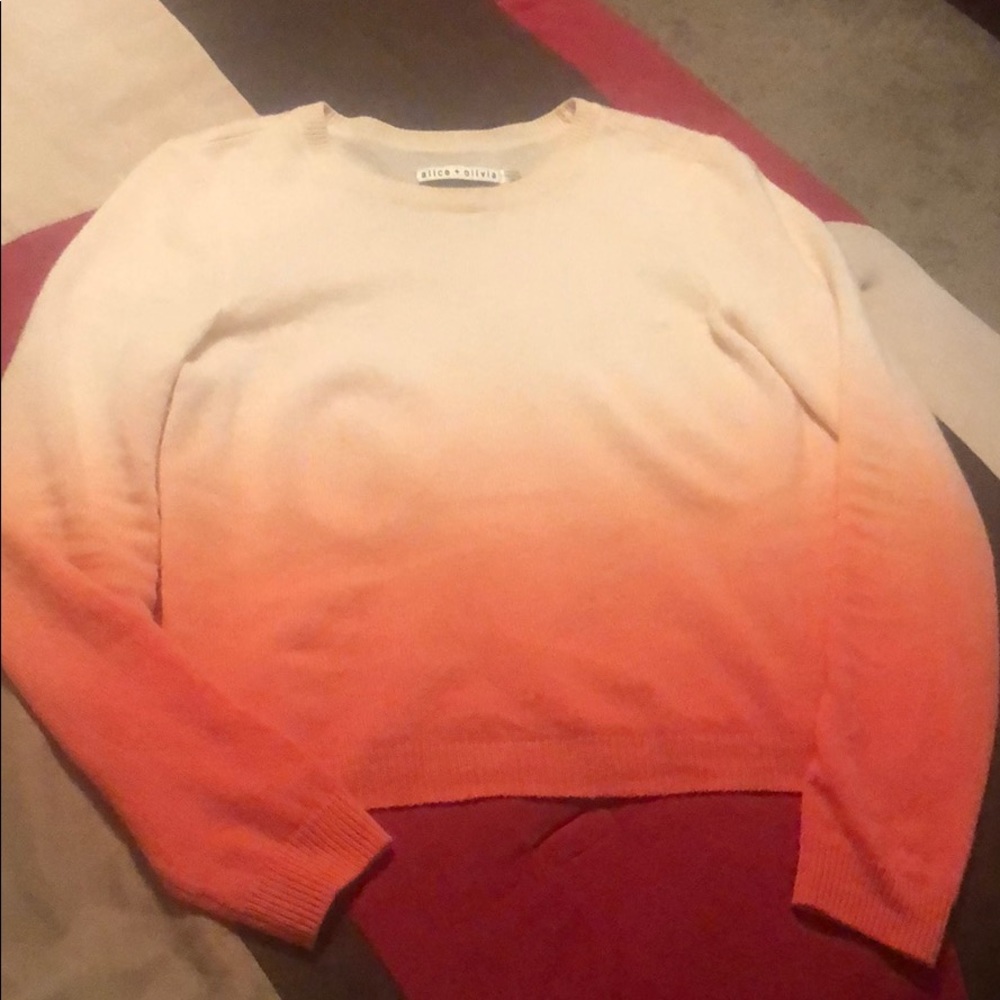 Long Sleeve Ombré Pullover